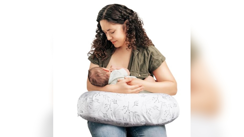 Best Nursing Pillow for Tall Mom