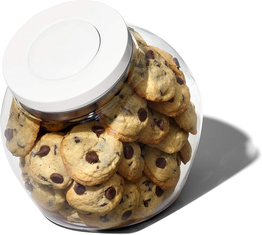 OXO Good Grips POP Medium 3 Qt Airtight Cookie Jar, White/Clear Food S