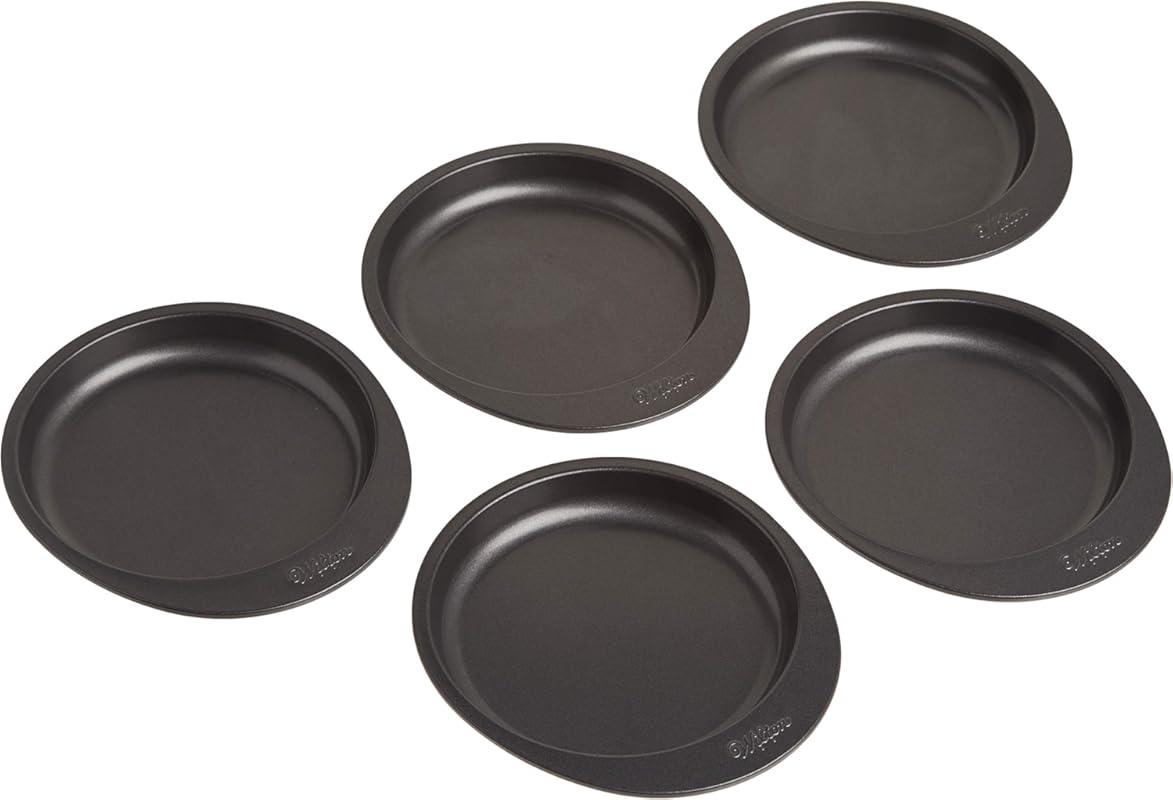 Wilton Easy Layers 5-Piece Layer Cake Pan Set, 6-Inch Steel Bakeware f