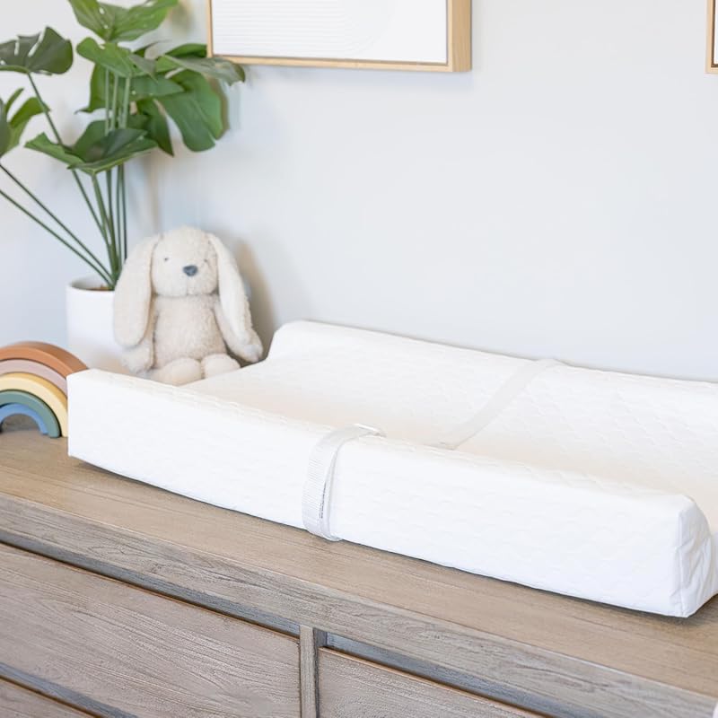 Regalo Baby Basics Non-Slip Infant Changing Pad